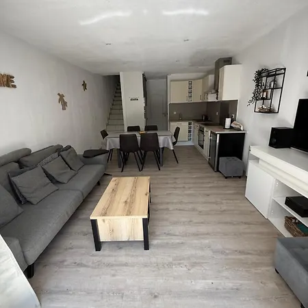 Maison Sofia 6 Personnes Avec Piscine Hébergement de vacances