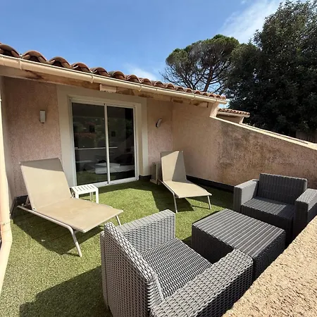 Maison Sofia 6 Personnes Avec Piscine Hébergement de vacances *