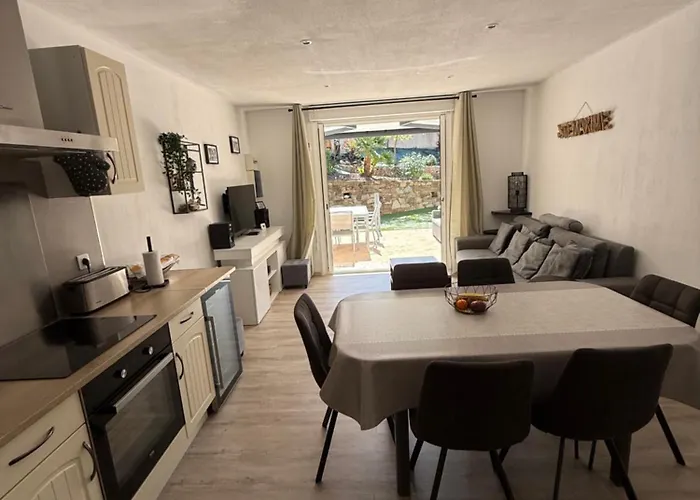 Maison 6 Personnes Sofia Сент-Максім